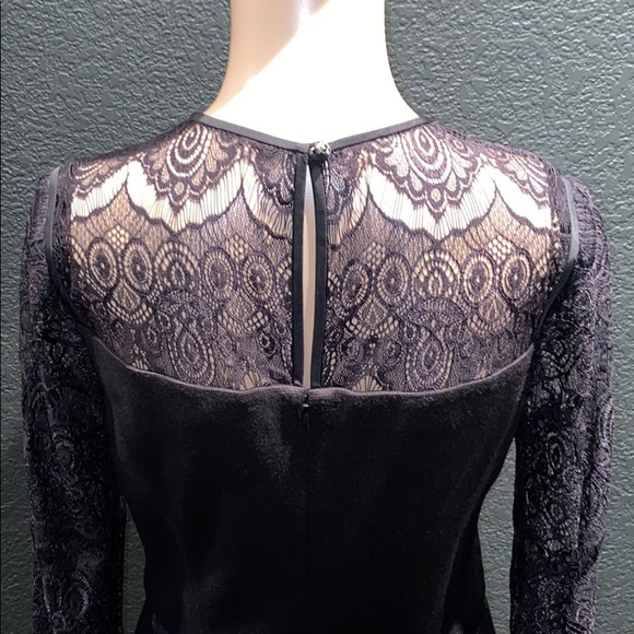 TORY BURCH - NWT Black wool and lace dress. - Picture 5 of 8
